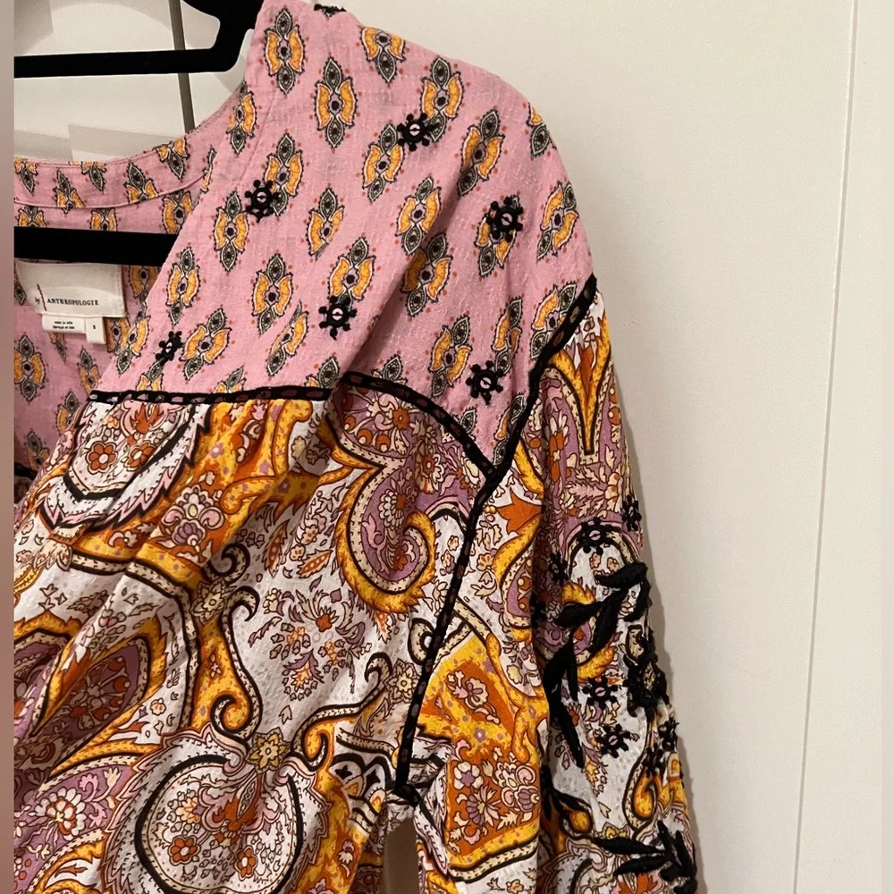 Embroidered anthro blouse - Picture 3 of 3